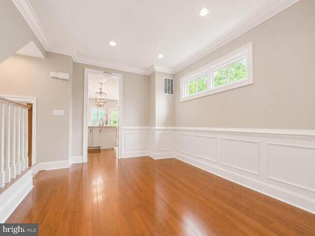 Building Photo - 1824 Potomac Greens Dr