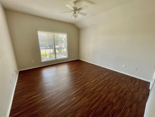 Building Photo - 822 Rambling Ct