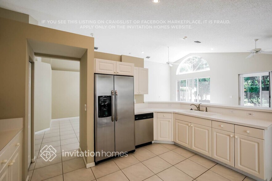 Building Photo - 13579 Kiltie Ct