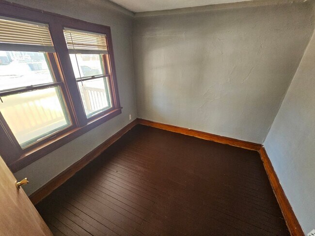 Building Photo - 5748 N 36th St