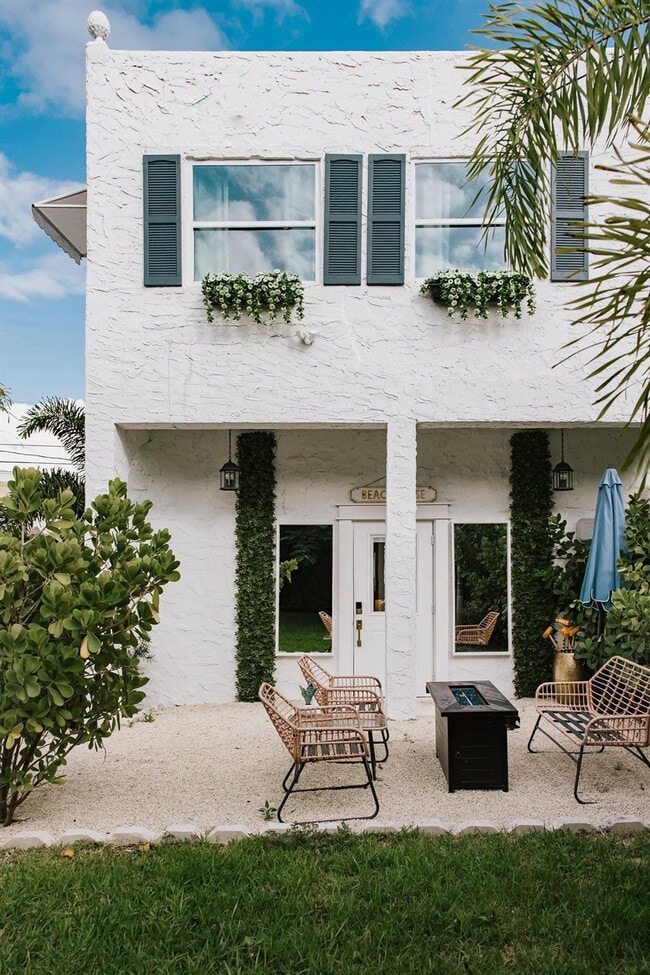 Building Photo - 610 38th St