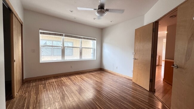 Building Photo - Stunning Townhome in the heart of Encinitas