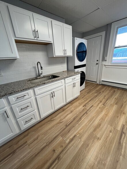 Building Photo - 167 Park Rd