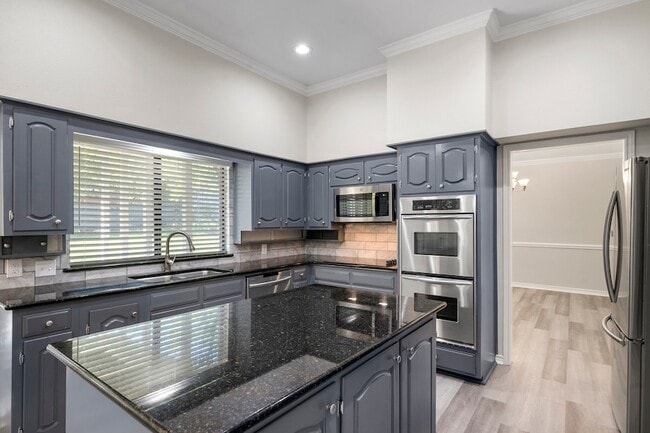 Building Photo - 4351 Bullfinch Ct