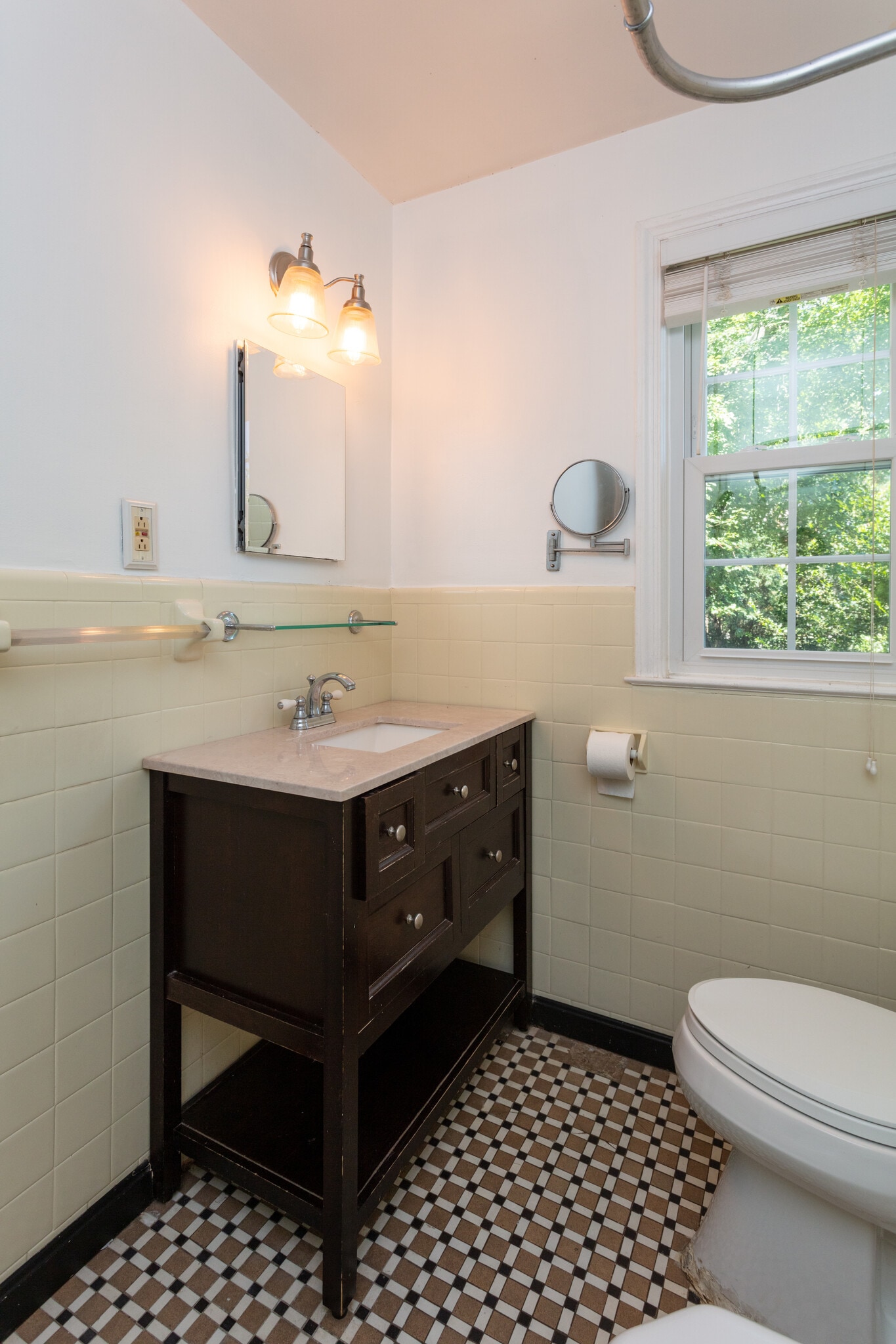 bathroom - 1303 S Walter Reed Dr