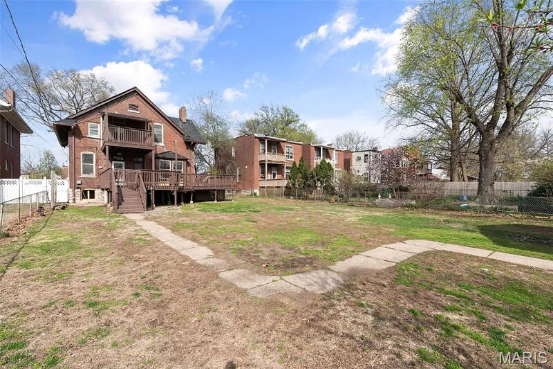 Building Photo - 604 Bellerive Blvd