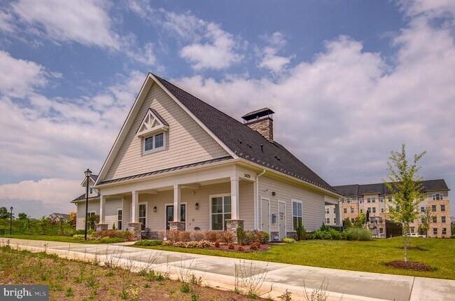 Building Photo - 24276 Thurso Sq