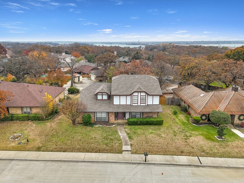 Building Photo - 4 Hickory Hills Blvd