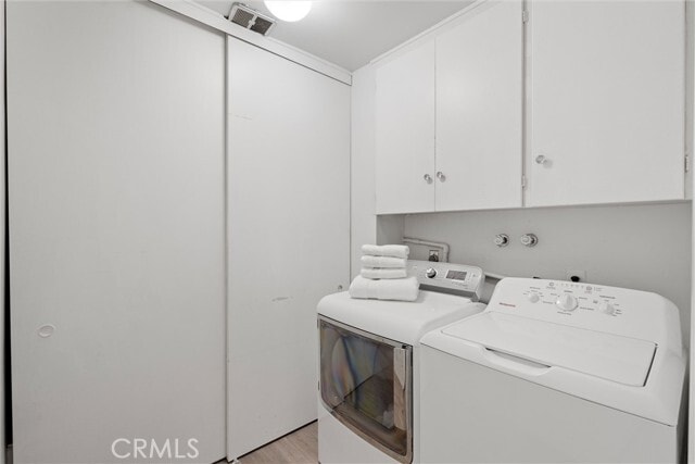 Building Photo - 1349 Shadow Ln