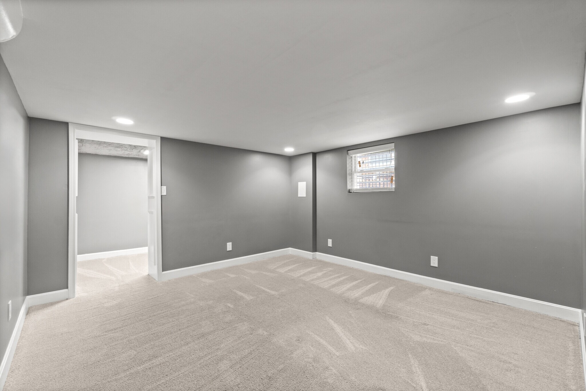 Building Photo - 217 Shawnee Dr