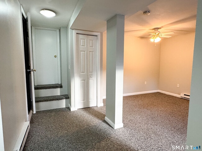 Building Photo - 251 Main St