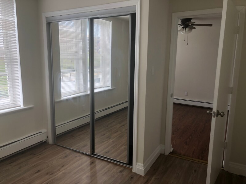 Building Photo - 251 Beacon Ave