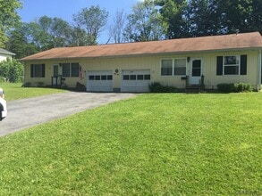 Building Photo - 1309 Maken Dr