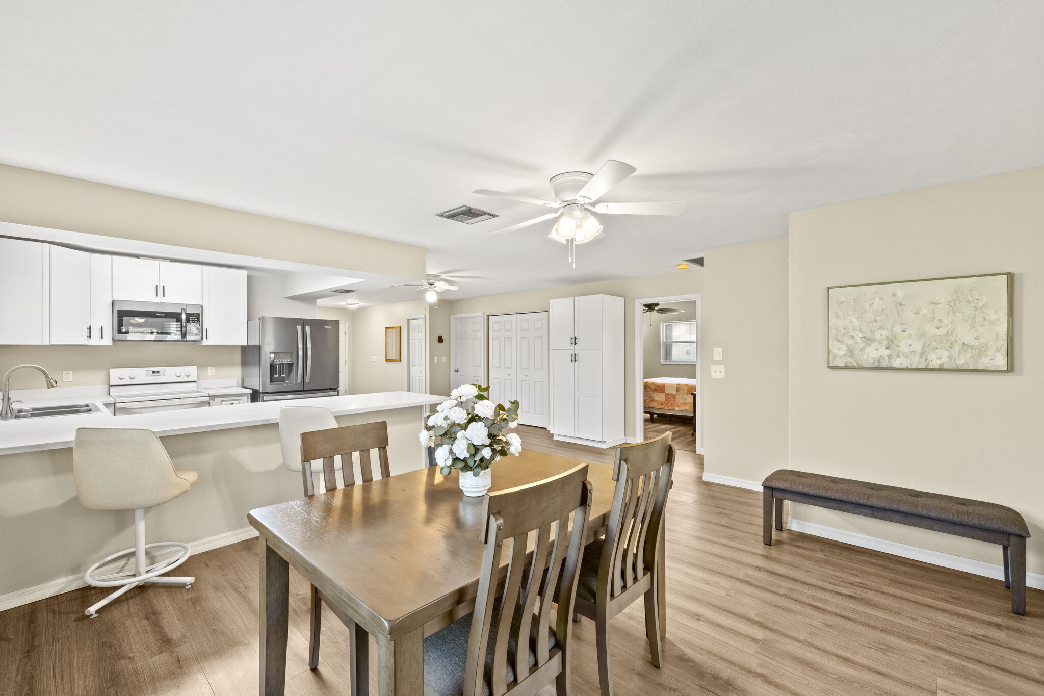 Dining Room - 695 104th Ave N
