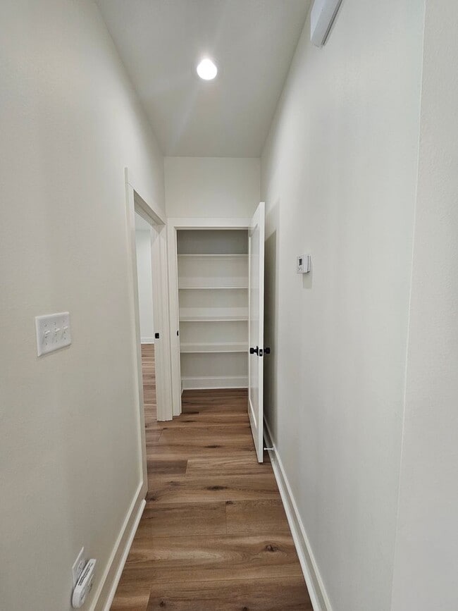 Building Photo - 7233 Havenwood Dr