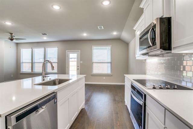 Building Photo - 313 Ember Cir