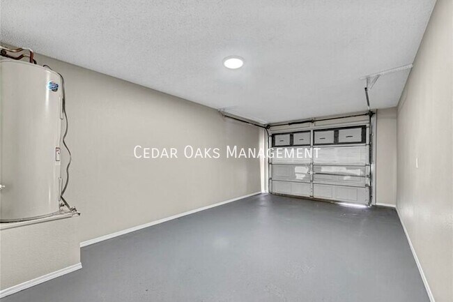 Building Photo - 4363 W Thrasher Dr