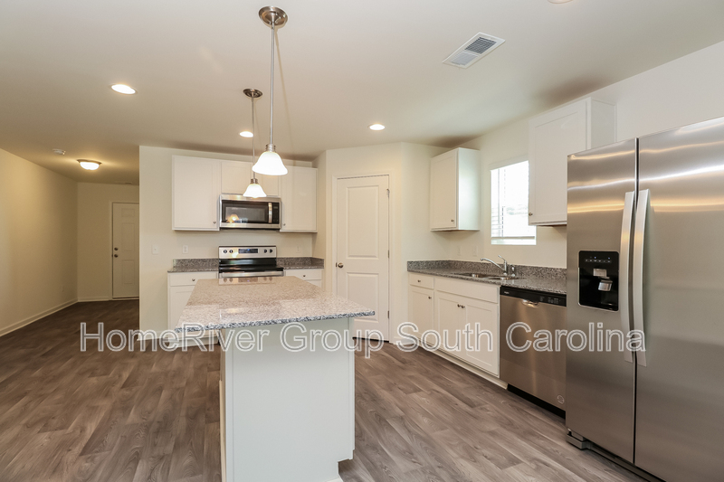 Building Photo - 146 Carriagebrook Cir