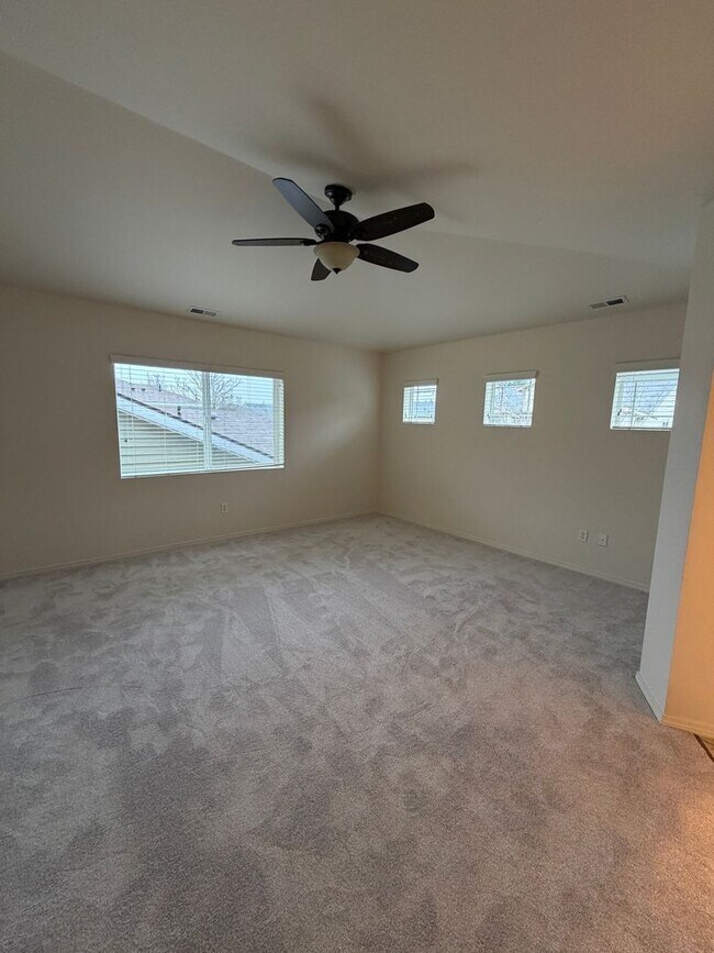 Building Photo - 7608 Traditions Ave NE