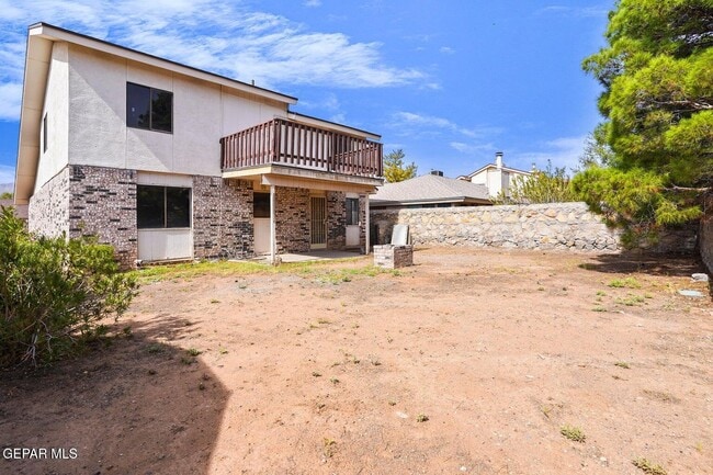 Building Photo - 5224 Roger Maris Dr