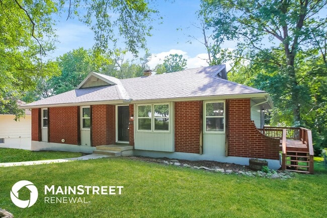 Building Photo - 6208 N Wayne Ave