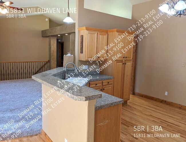 Building Photo - 15831 Wildhaven Ln