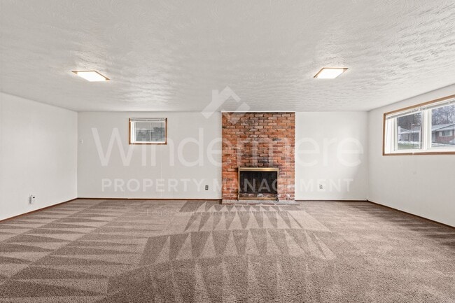 Building Photo - Welcome to the Spokane Valley