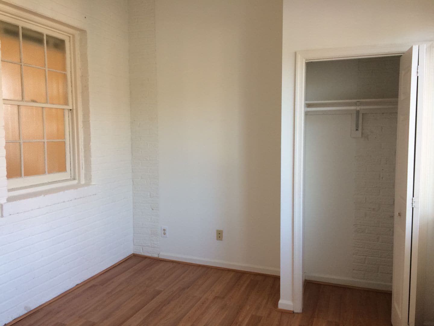 Building Photo - 4025 Davis Pl NW