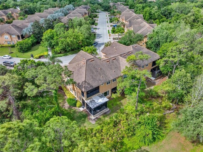 Building Photo - 8204 Villa Grande Ct