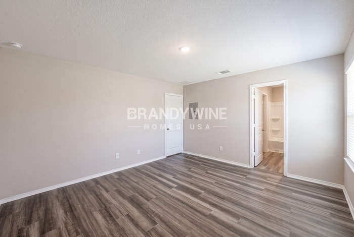 Building Photo - 7031 Winding Shelf
