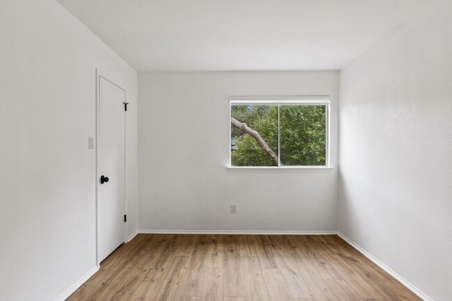Building Photo - 4303 Rimdale Dr