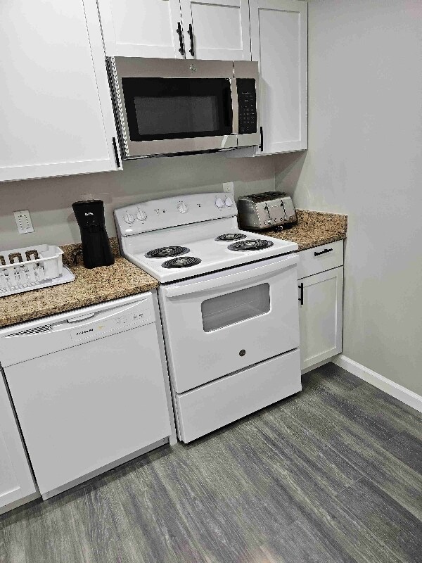 Building Photo - 206 Wewoka Trce