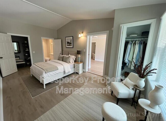 Building Photo - 185 Wickham Dr