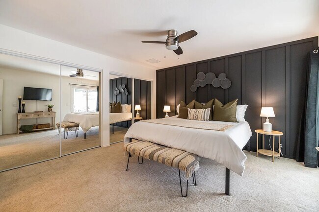 Building Photo - 709 W Vaughn St