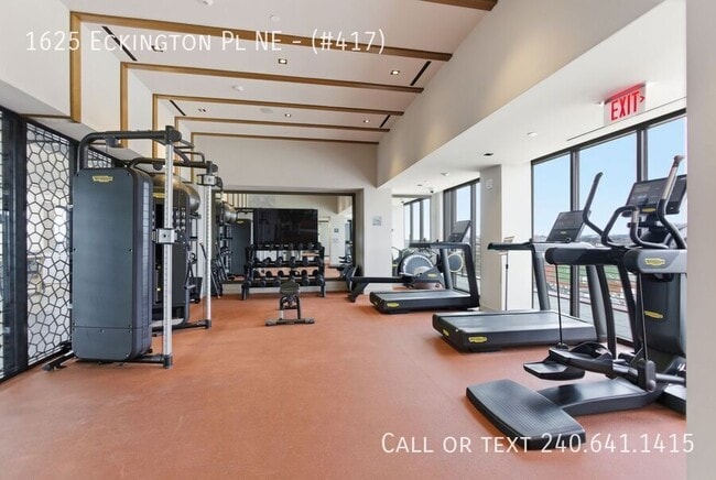 Building Photo - 1625 Eckington Pl NE