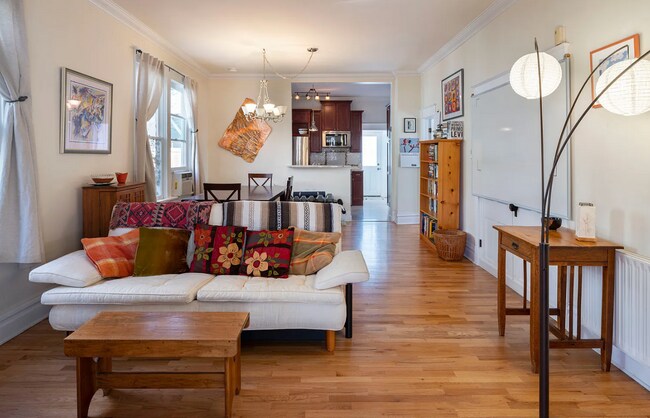 living room - 2228 17th St