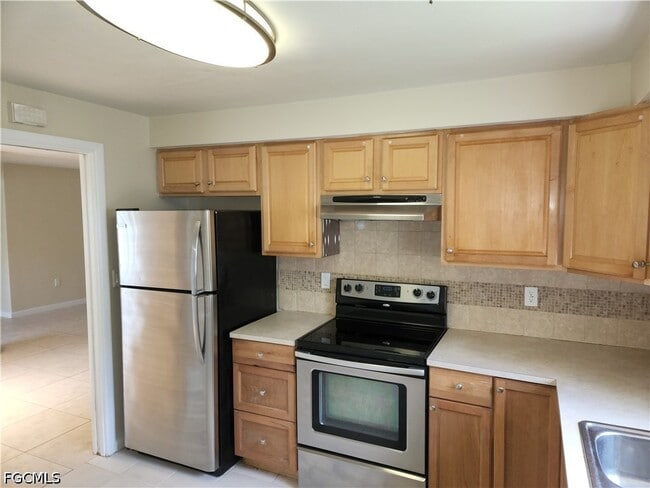 Building Photo - 1530 Passaic Ave