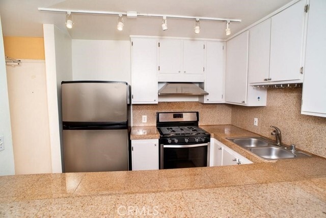 Building Photo - 1940 Highland Ave