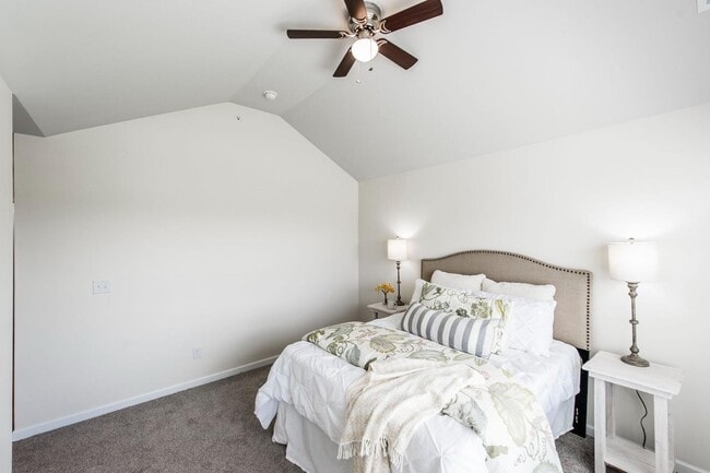 Building Photo - 342 Manor Row