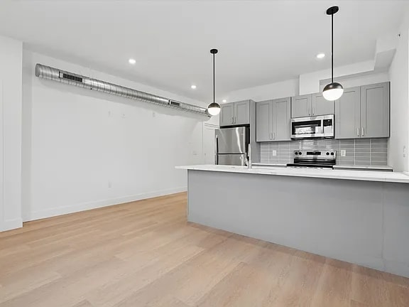 Building Photo - 178 W Seymour St