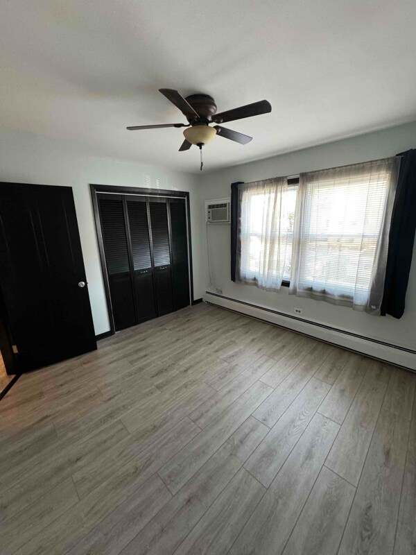 Building Photo - 5916 N Odell Ave