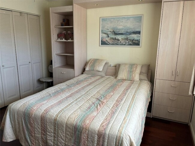 Building Photo - 2304 Lucaya Ln