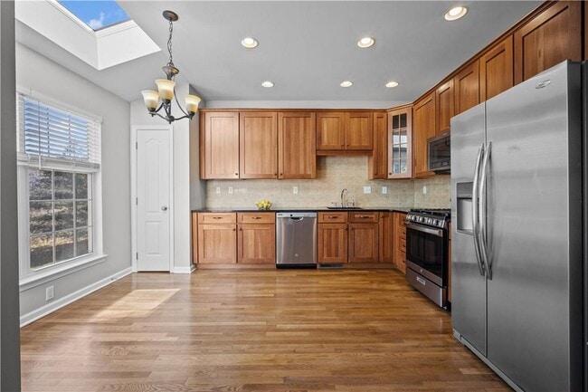 Building Photo - 1226 Hustis Dr