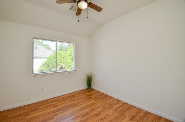 Building Photo - 18106 Rileybrook Cir