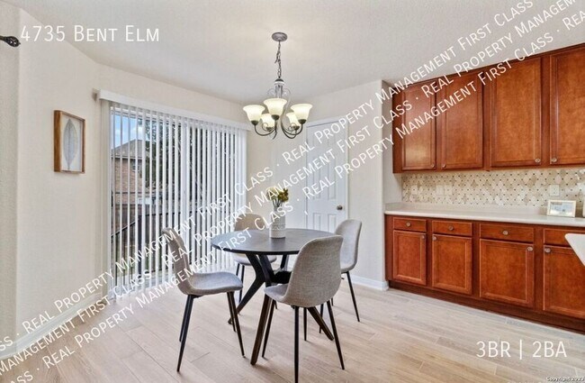 Building Photo - 4735 Bent Elm