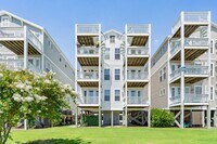 Building Photo - Live on the Island with a View of the Ocean