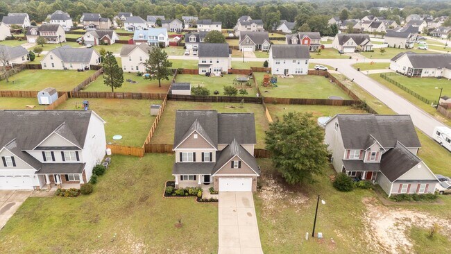 Building Photo - 133 Lockwood Dr
