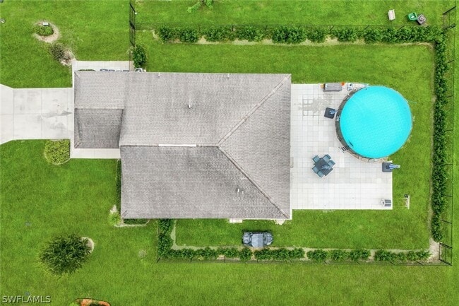 Building Photo - 740 Evening Shade Ln