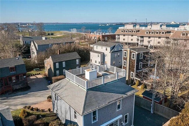 Building Photo - 6 Boss Ct