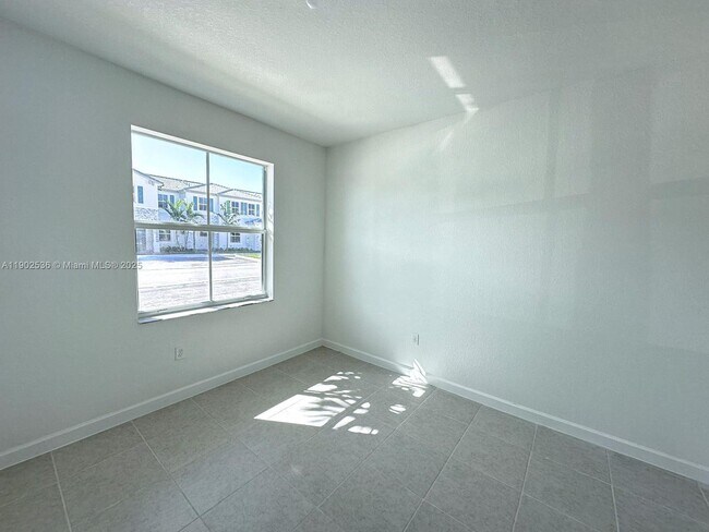 Building Photo - 16261 SW 292nd St